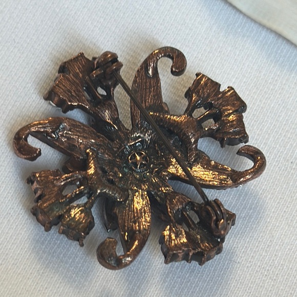 Vintage Purple Floral Brooch | Mysterious Dark Brooch - Picture 5 of 5